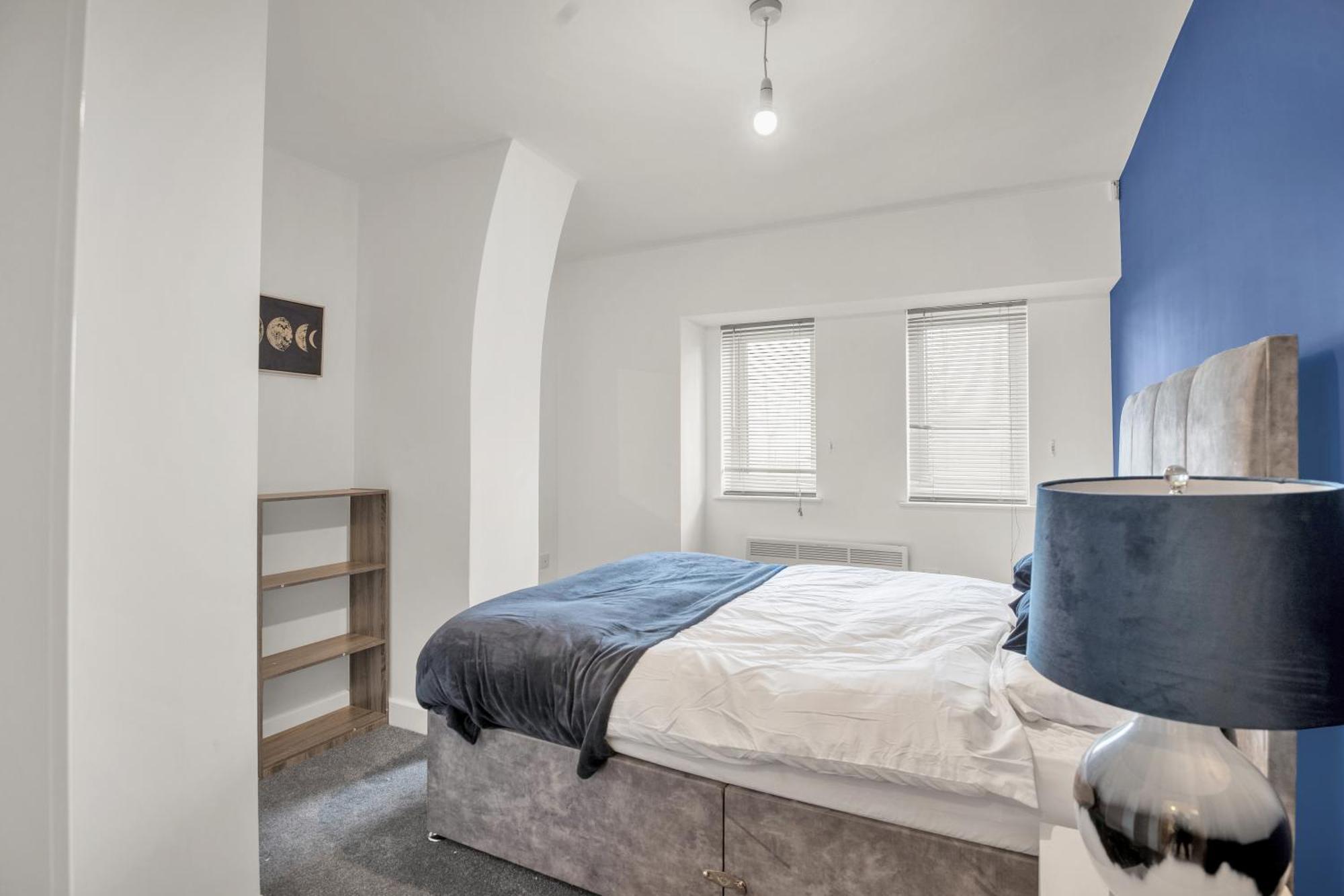 The Zenith Apartment *
